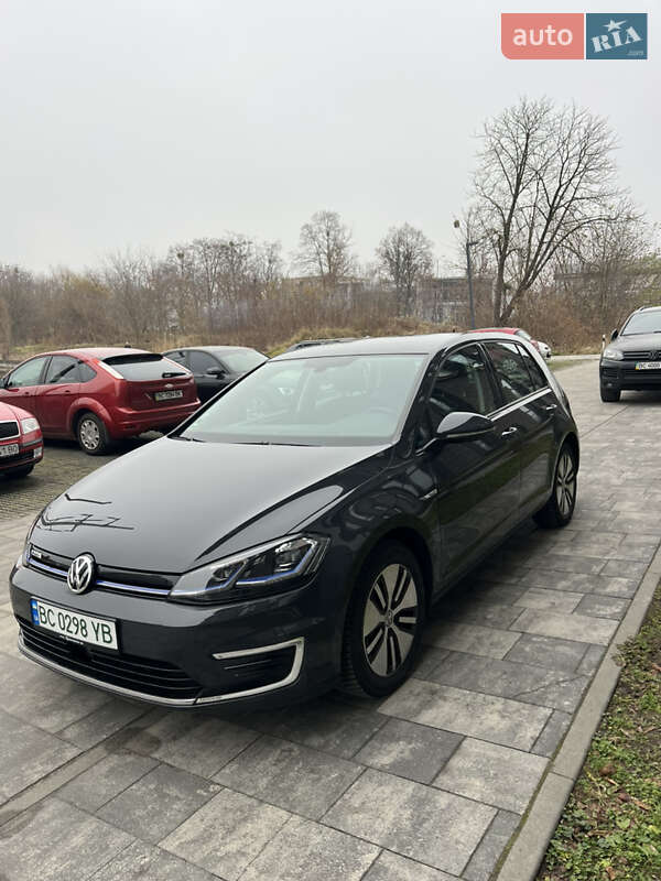 Хетчбек Volkswagen e-Golf 2020 в Львові