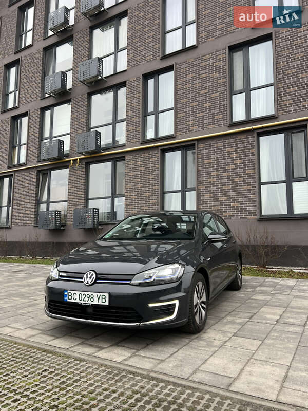 Хетчбек Volkswagen e-Golf 2020 в Львові
