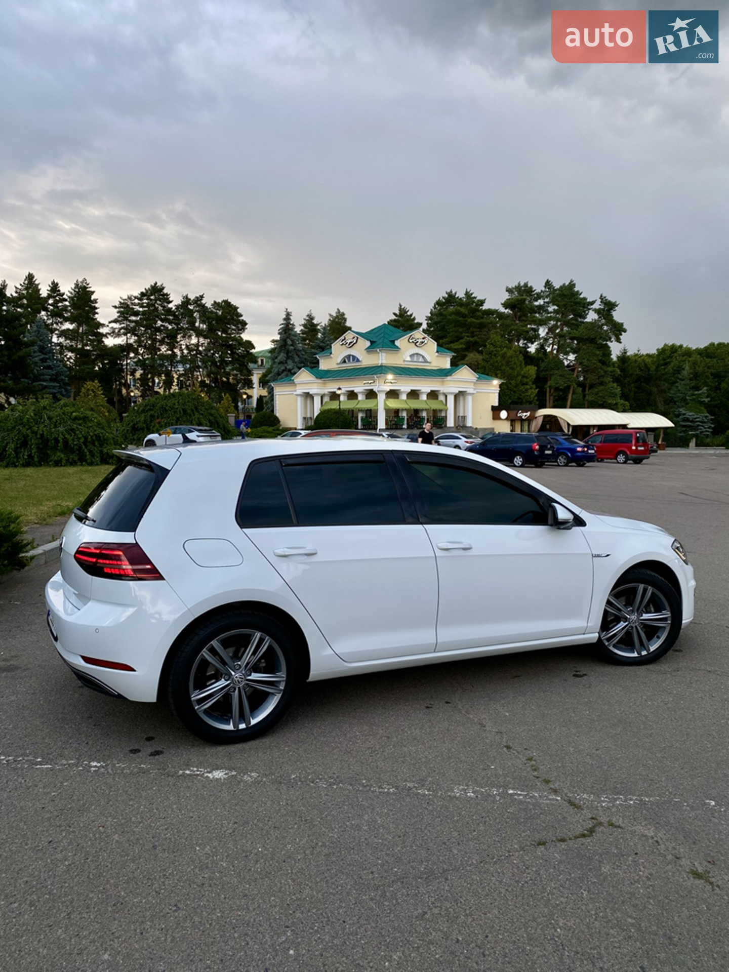 2019 Volkswagen Golf - мініатюра 3