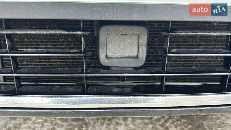 Хетчбек Volkswagen e-Golf 2015 в Чернівцях