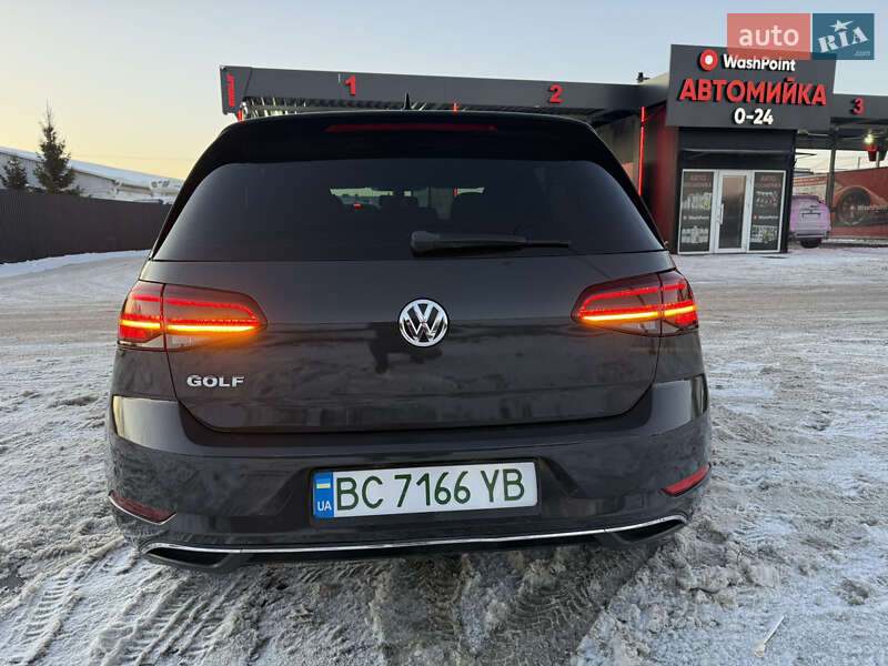 Хэтчбек Volkswagen e-Golf 2019 в Львове