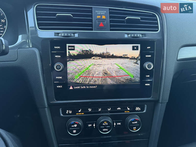 Хэтчбек Volkswagen e-Golf 2019 в Львове