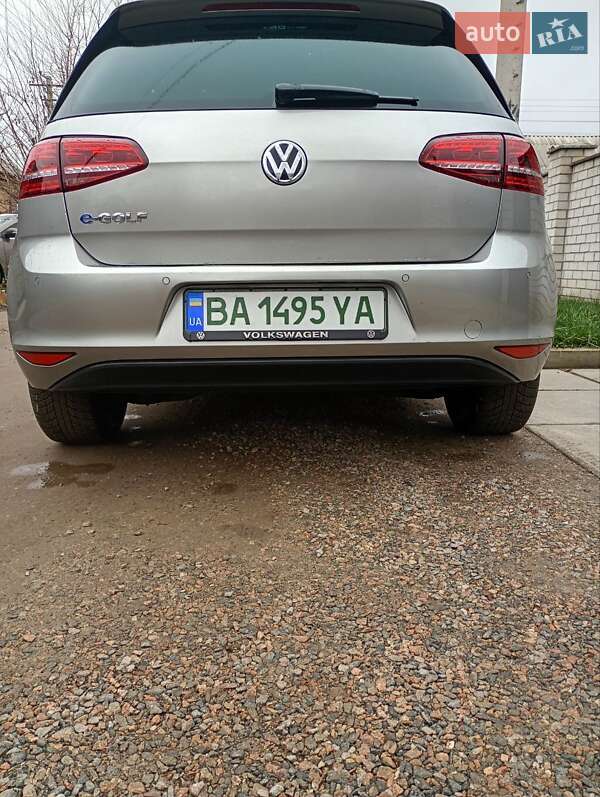 Хетчбек Volkswagen e-Golf 2014 в Олександрії