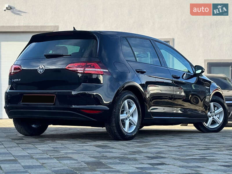 Хетчбек Volkswagen e-Golf 2015 в Дрогобичі