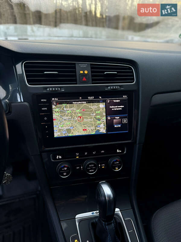 Хетчбек Volkswagen e-Golf 2020 в Бродах