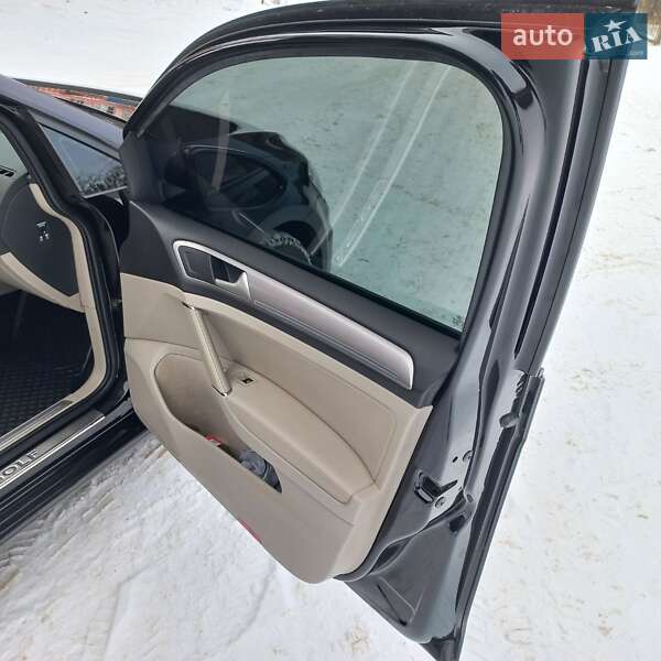 Хэтчбек Volkswagen e-Golf 2016 в Козельце