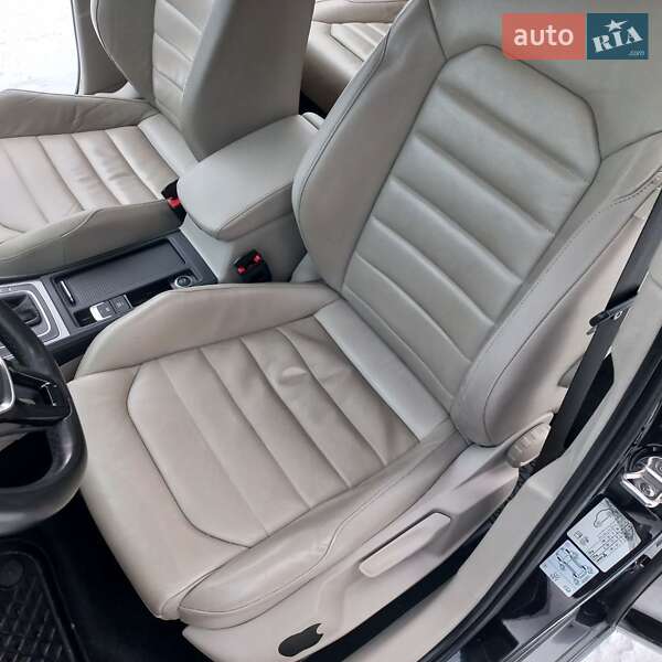 Хэтчбек Volkswagen e-Golf 2016 в Козельце