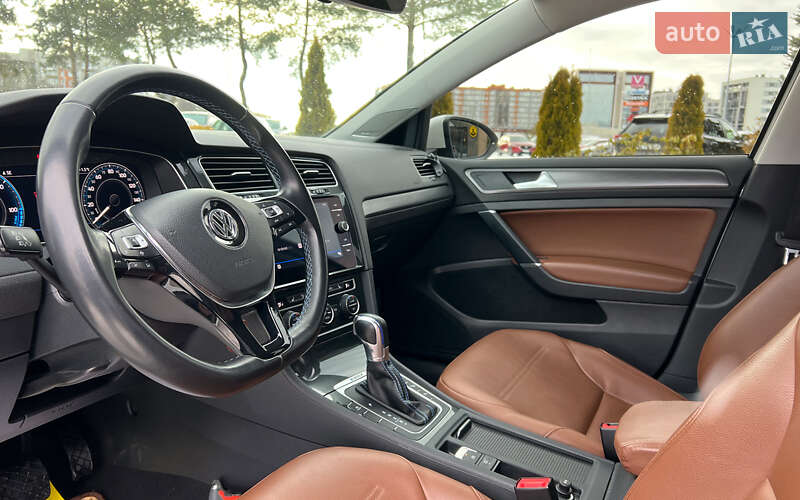 Хетчбек Volkswagen e-Golf 2019 в Львові фото 10 Хетчбек Volkswagen e-Golf 2019 в Львові