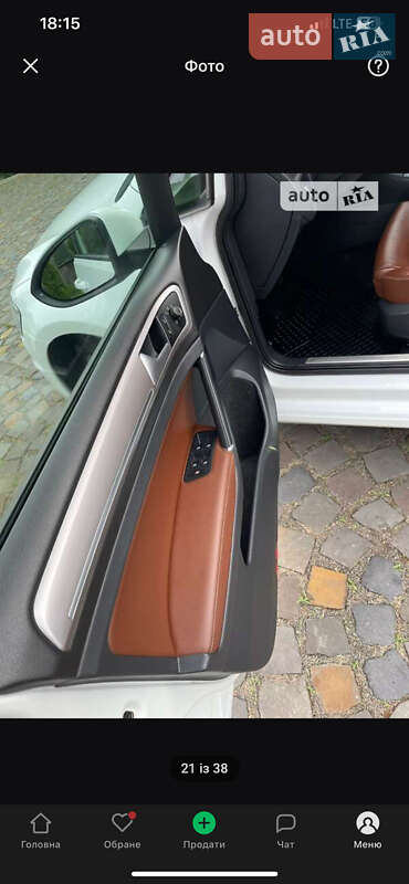 Хетчбек Volkswagen e-Golf 2015 в Ужгороді