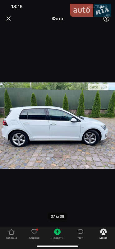 Хетчбек Volkswagen e-Golf 2015 в Ужгороді