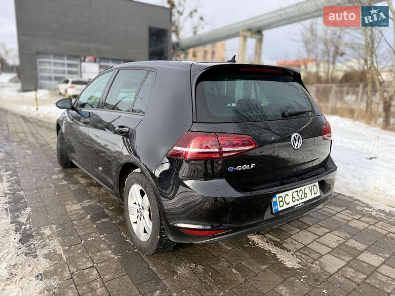 Хетчбек Volkswagen e-Golf 2016 в Львові