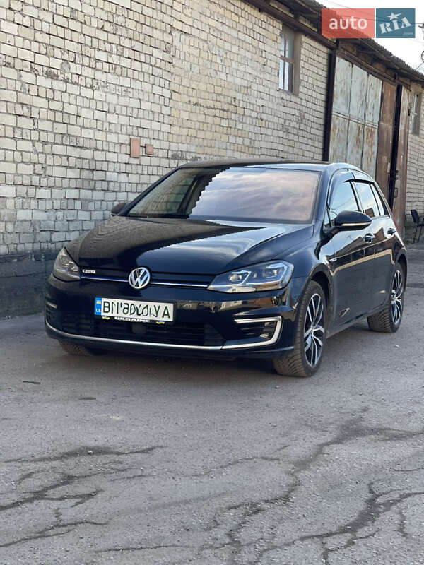 Хэтчбек Volkswagen e-Golf 2019 в Одессе фото 9 Хэтчбек Volkswagen e-Golf 2019 в Одессе