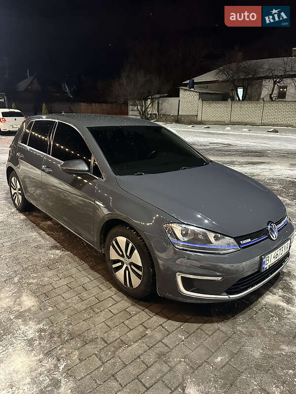 Volkswagen e-Golf 2017