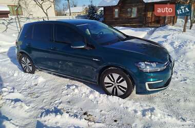 Хетчбек Volkswagen e-Golf 2017 в Буську