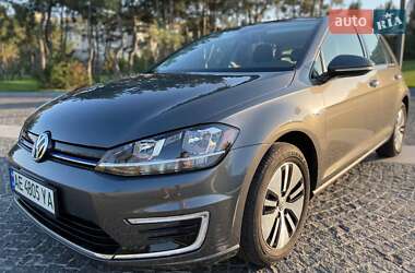 Хетчбек Volkswagen e-Golf 2019 в Дніпрі