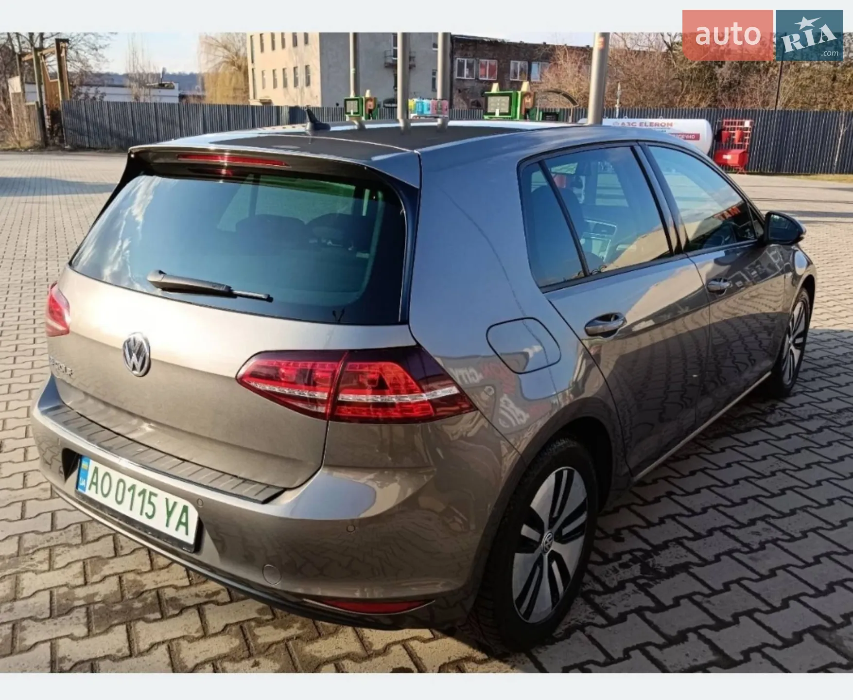2015 Volkswagen Golf - мініатюра 3