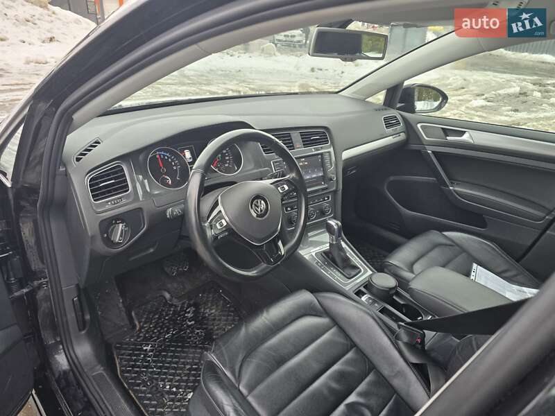 Volkswagen e-Golf 2015 Volkswagen e-Golf 2015