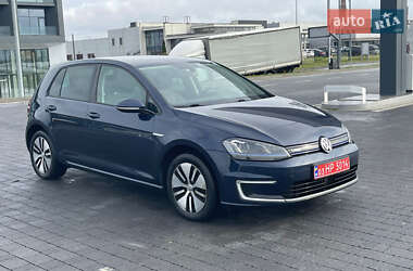 Хетчбек Volkswagen e-Golf 2015 в Львові