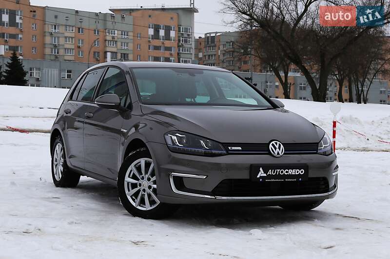 Volkswagen e-Golf 2015 Volkswagen e-Golf 2015