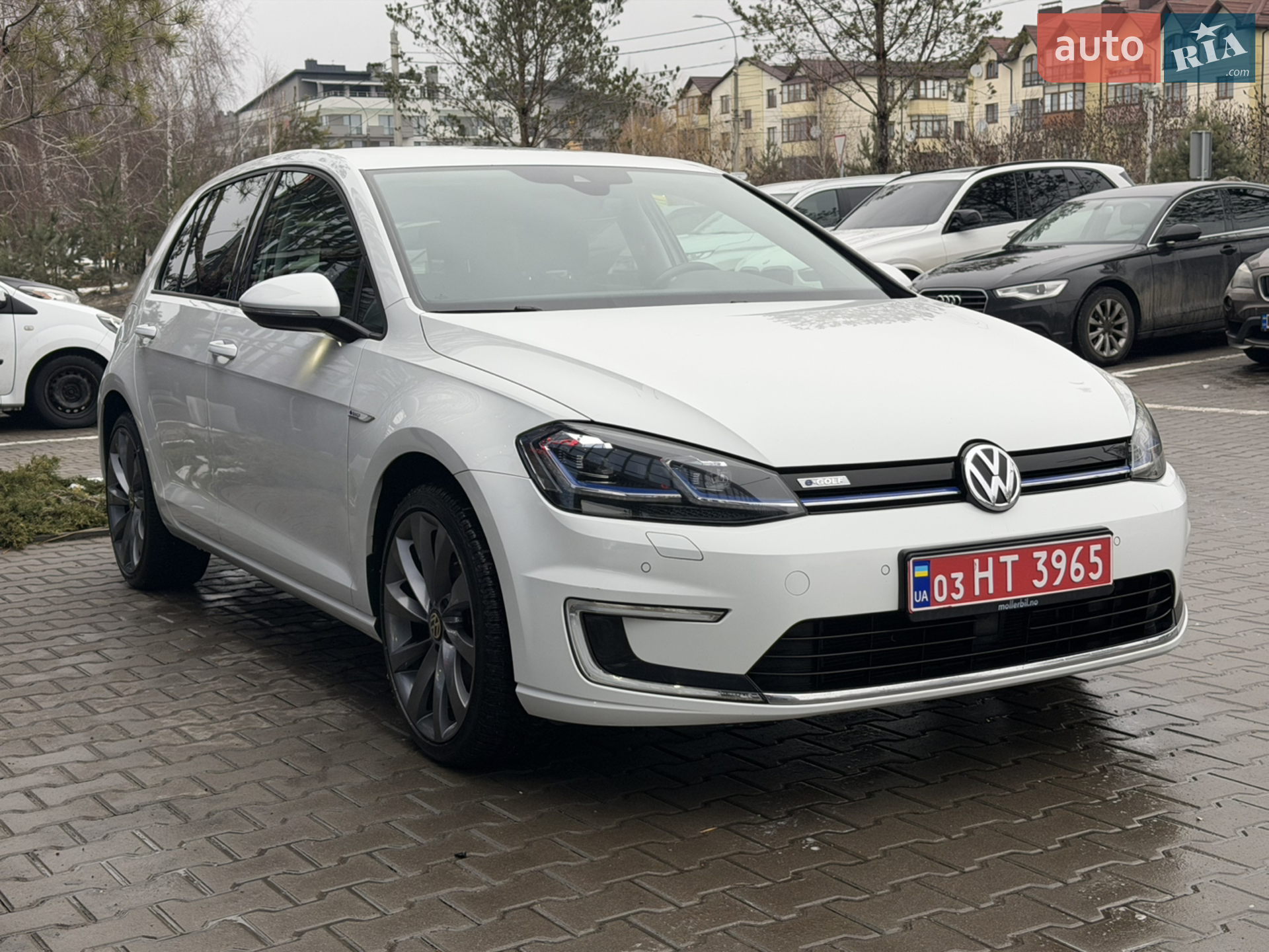 2017 Volkswagen Golf - мініатюра 2