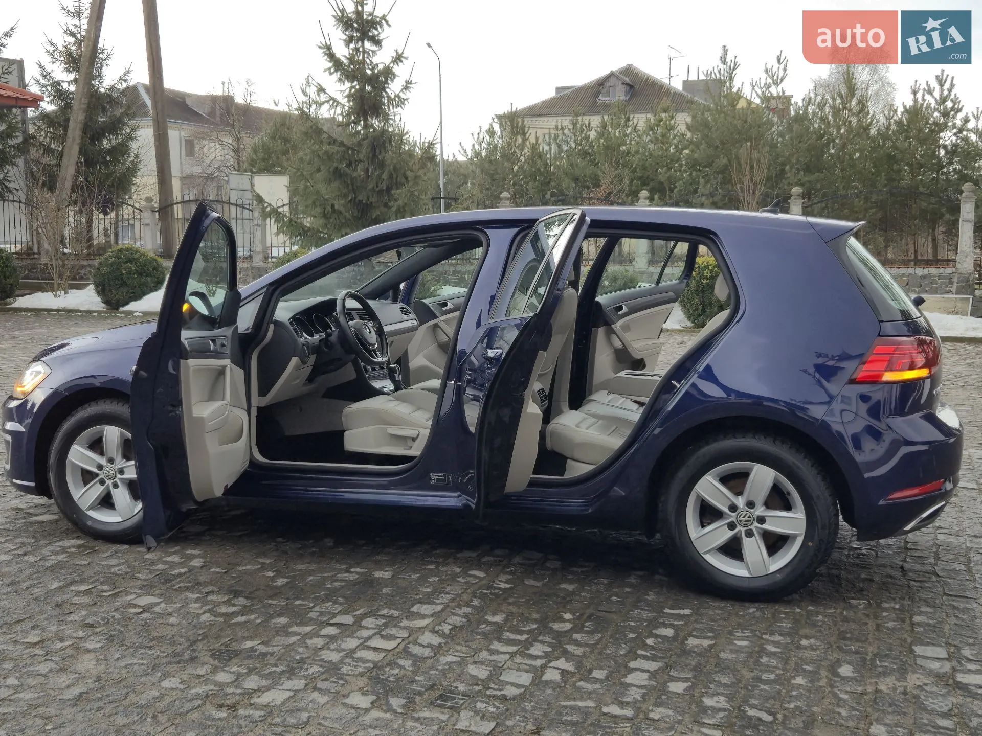 2017 Volkswagen Golf - мініатюра 27