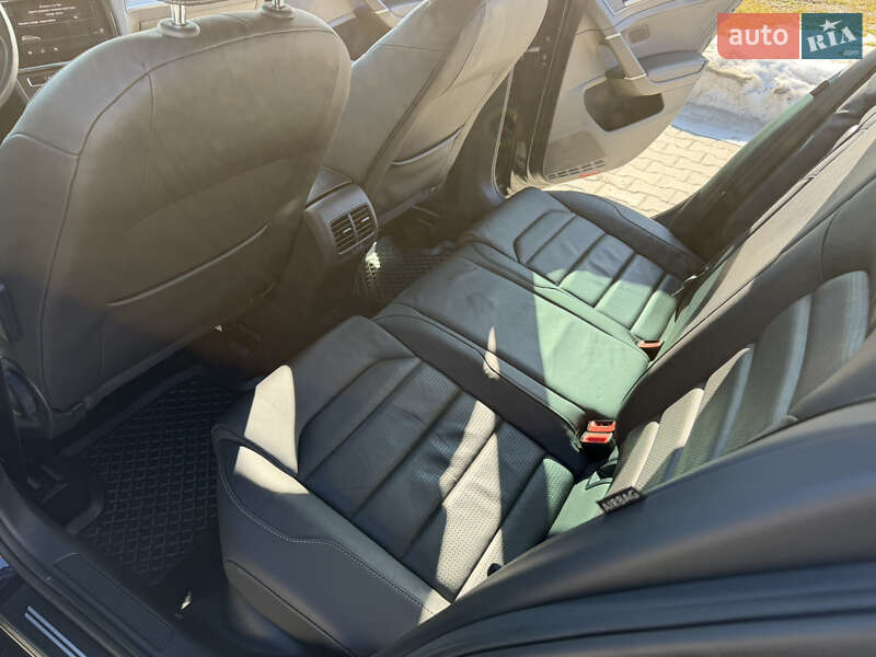 Хэтчбек Volkswagen e-Golf 2018 в Ровно