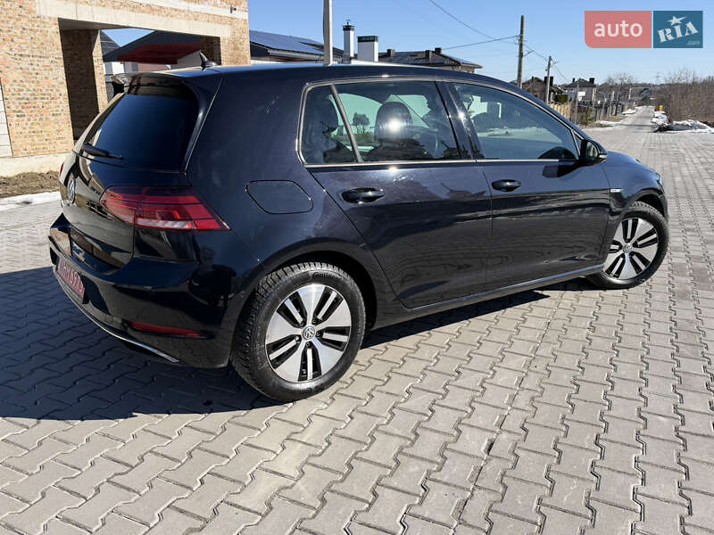 Хэтчбек Volkswagen e-Golf 2018 в Ровно