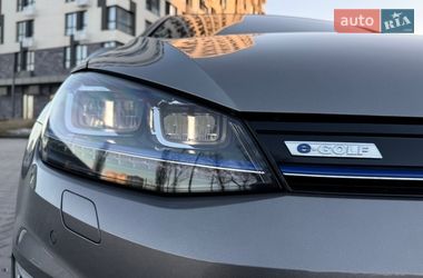 Хетчбек Volkswagen e-Golf 2016 в Кропивницькому
