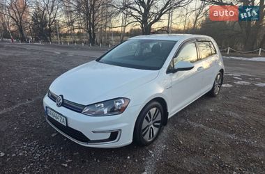 Хэтчбек Volkswagen e-Golf 2016 в Козине