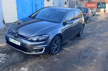 Хетчбек Volkswagen e-Golf 2017 в Львові