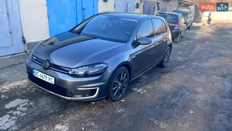 Volkswagen e-Golf 2018 VIN WVWZZZAUZK8902194 фото оголошення 25 з 47