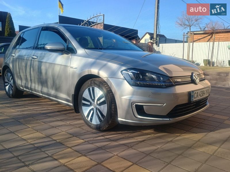 Volkswagen e-Golf 2016
