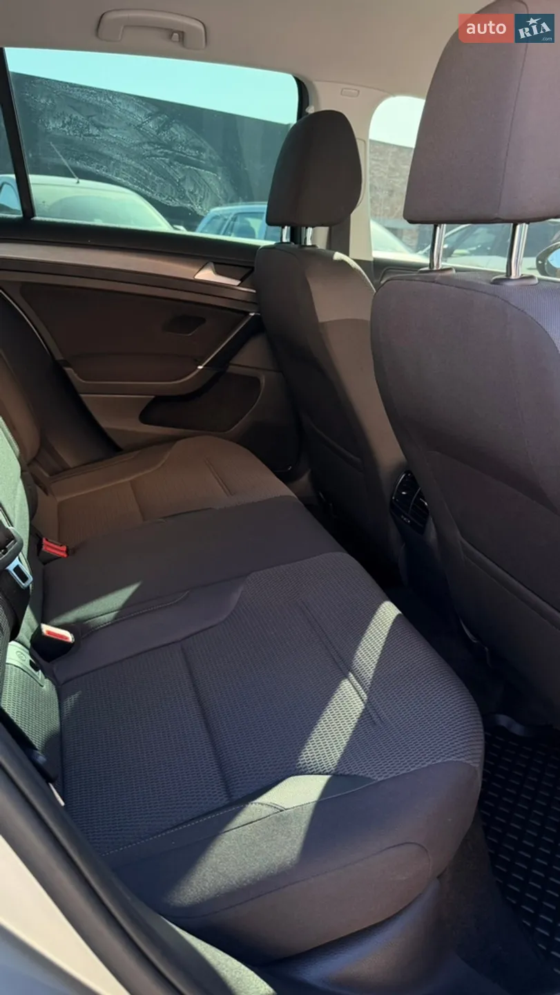 2019 Volkswagen Golf - мініатюра 19
