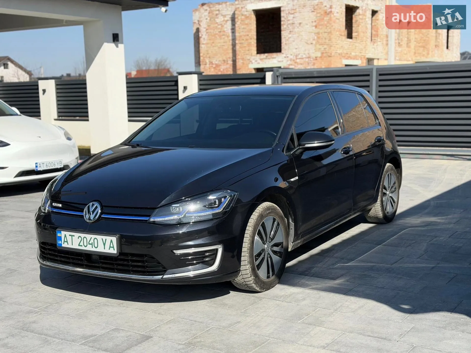 2019 Volkswagen Golf - фото 1