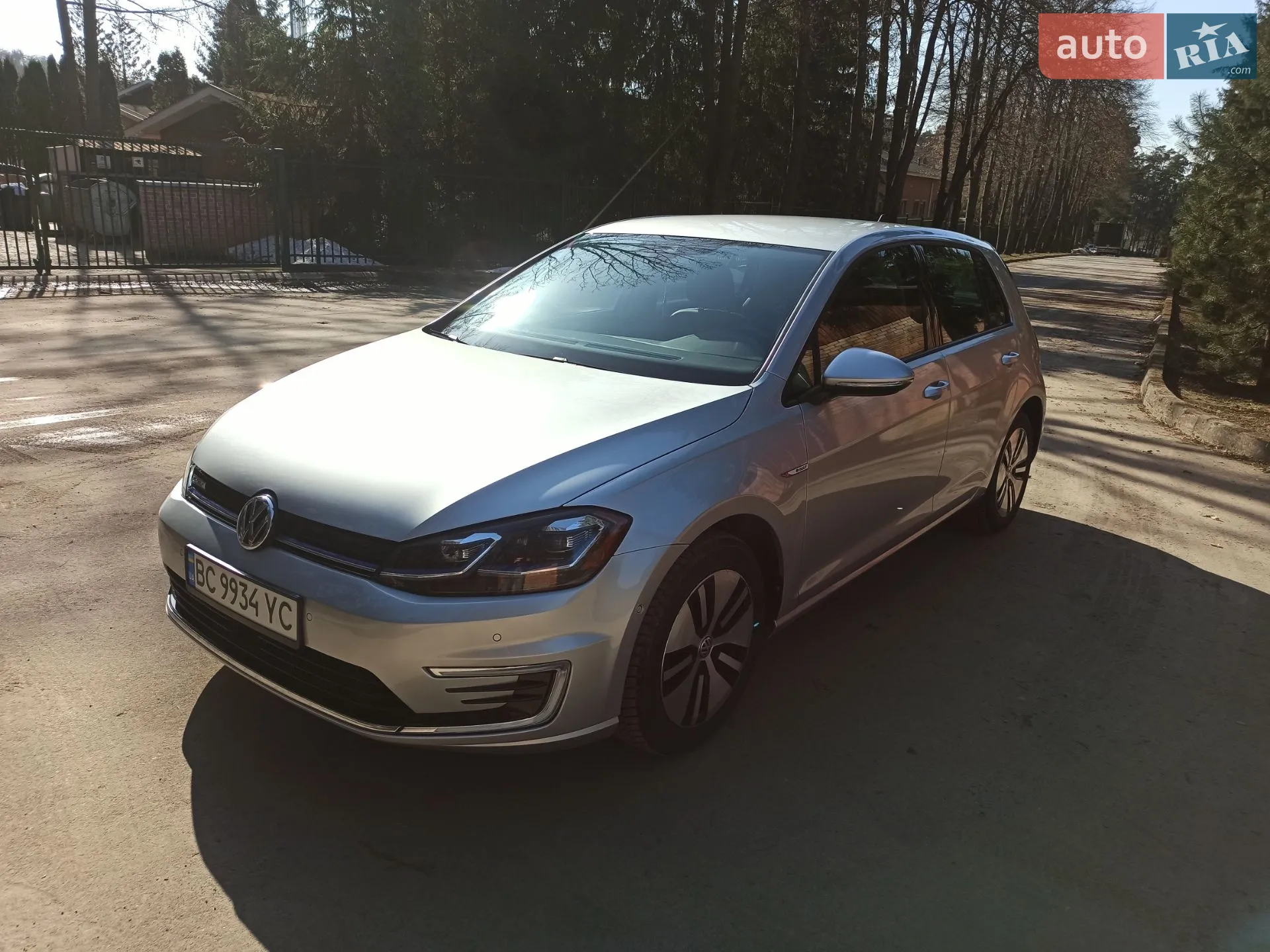 2019 Volkswagen Golf - мініатюра 2