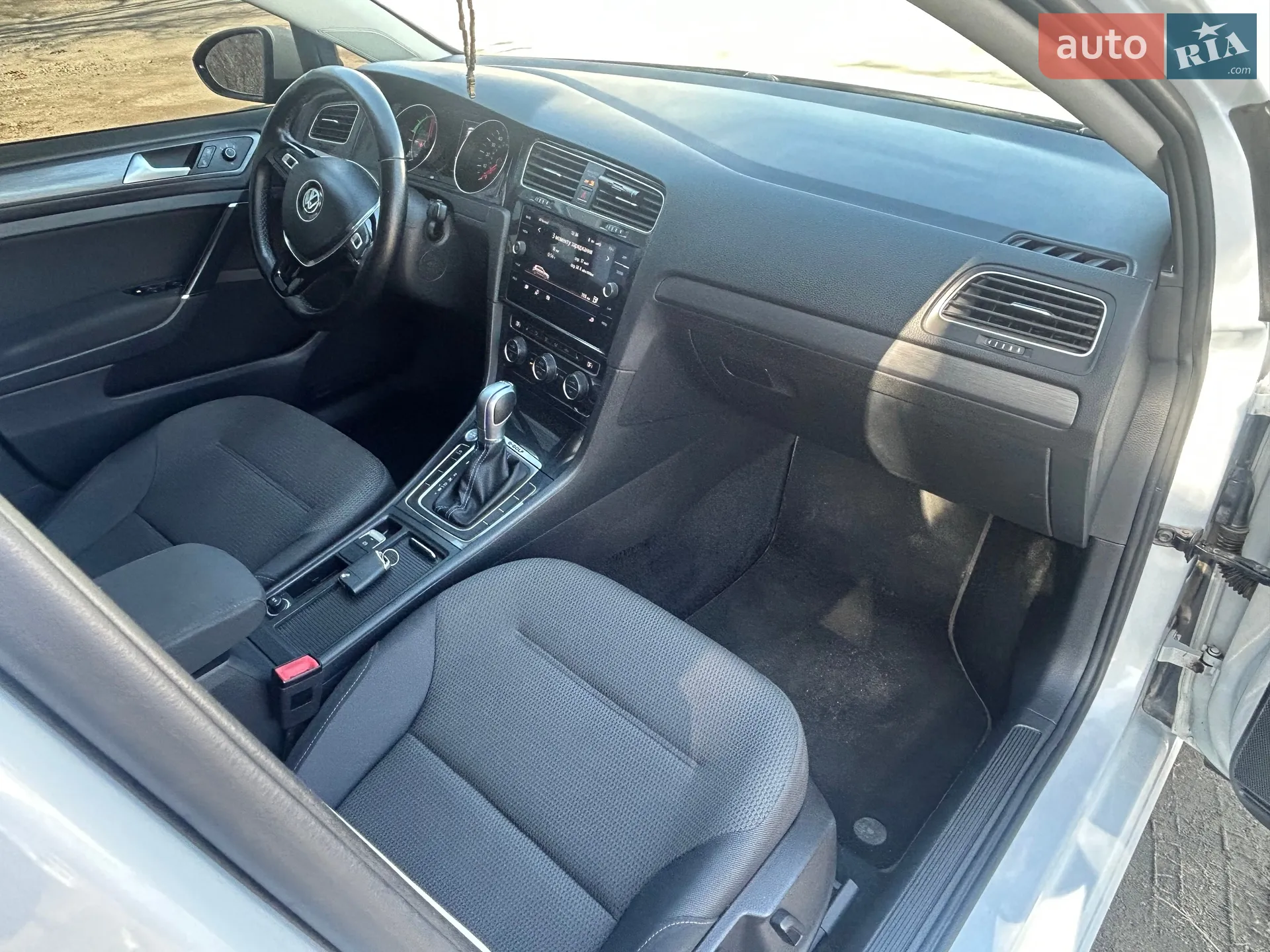 2017 Volkswagen Golf - мініатюра 16