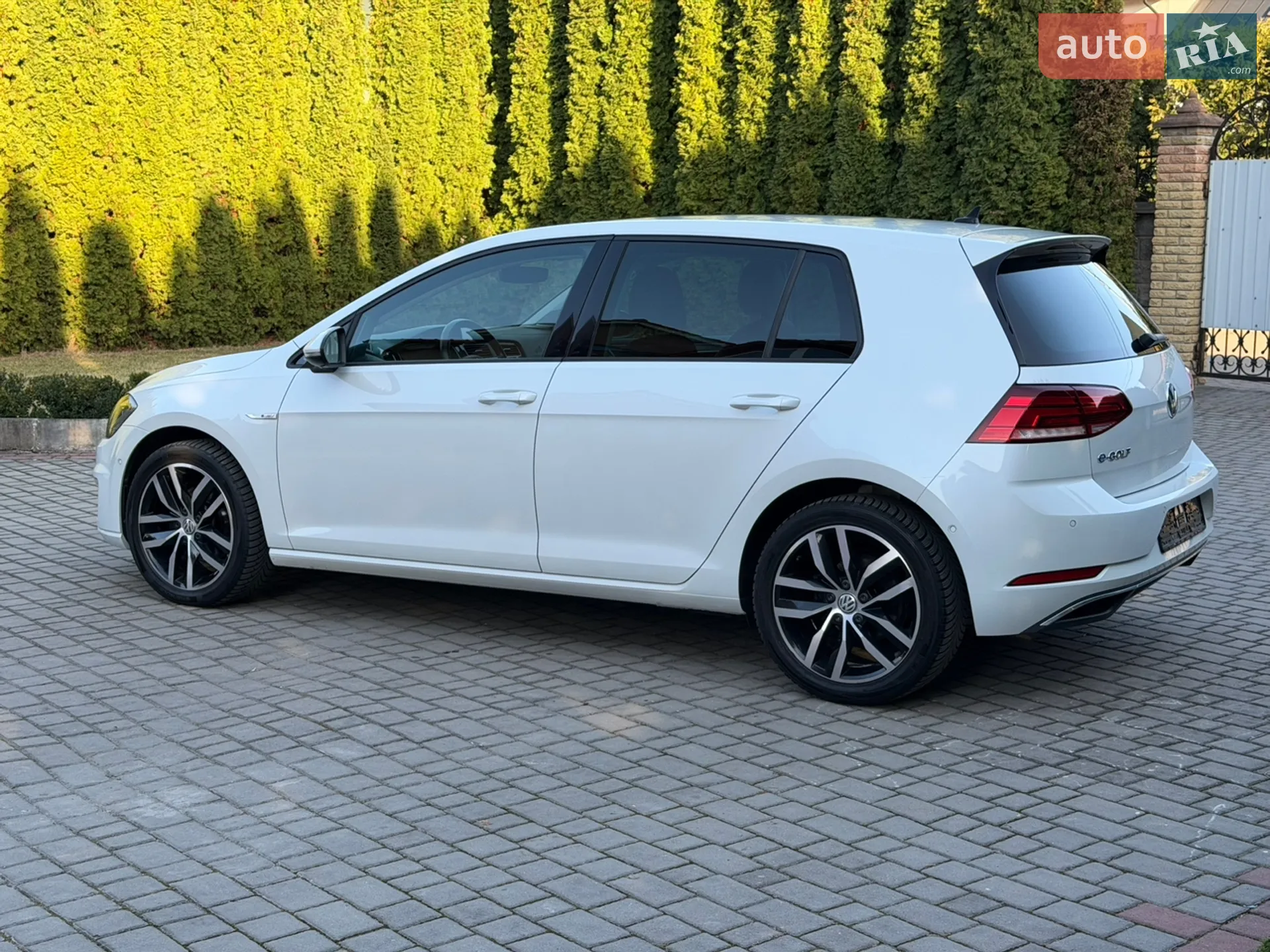 2018 Volkswagen Golf - мініатюра 11