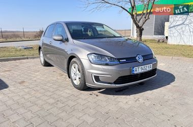 Хэтчбек Volkswagen e-Golf 2016 в Ивано-Франковске