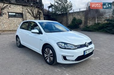 Хэтчбек Volkswagen e-Golf 2017 в Ровно