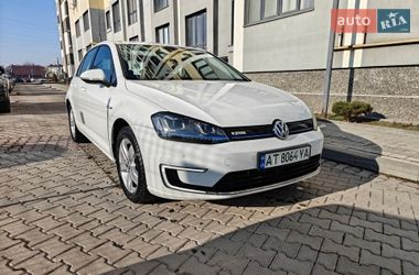 Хэтчбек Volkswagen e-Golf 2014 в Ивано-Франковске