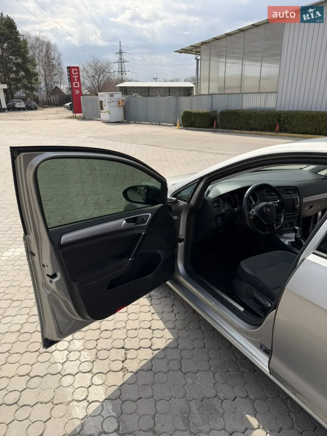 2014 Volkswagen Golf - мініатюра 7