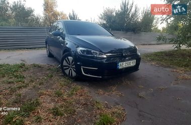 Хэтчбек Volkswagen e-Golf 2017 в Кривом Роге