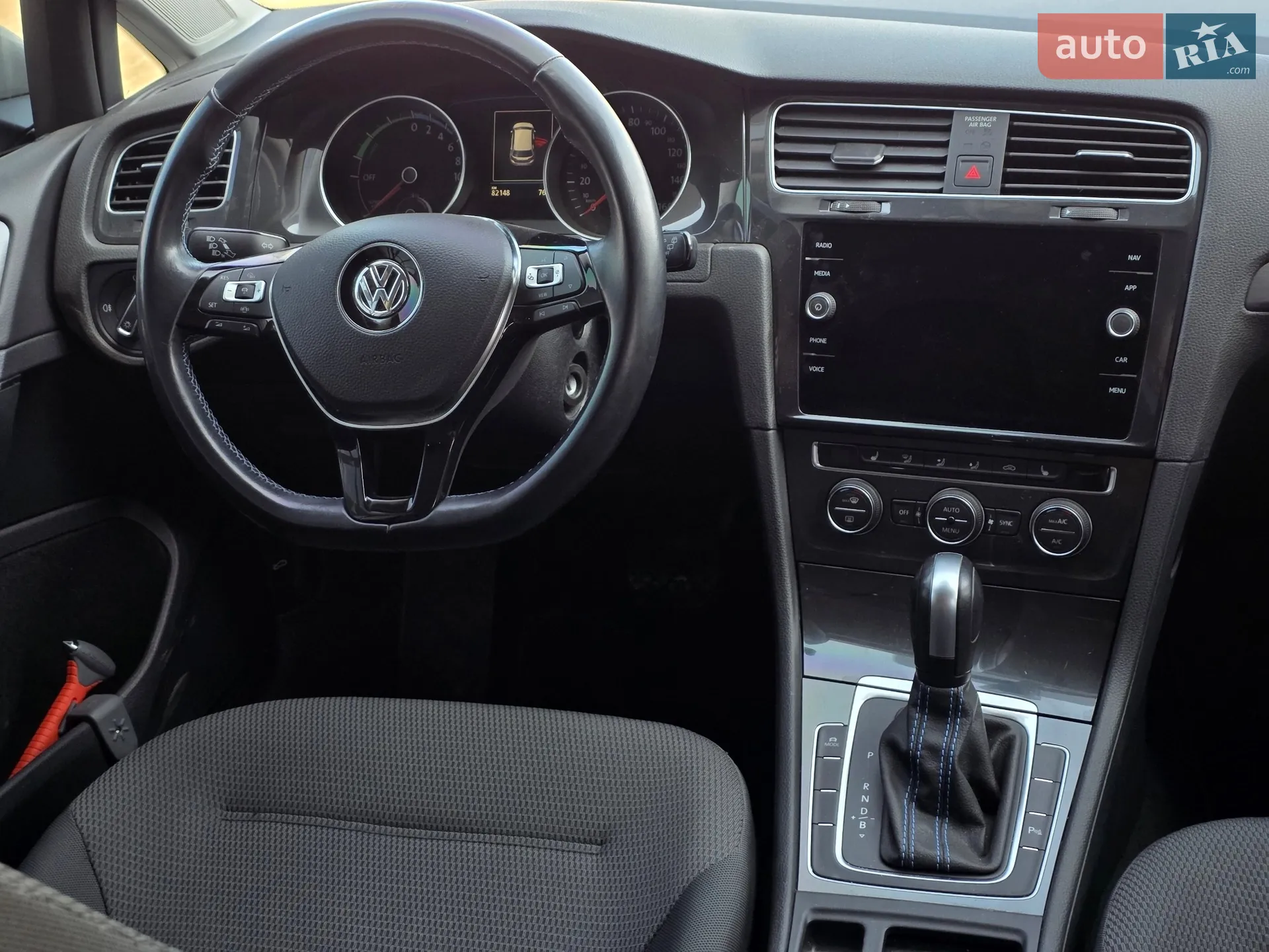 2020 Volkswagen Golf - мініатюра 18