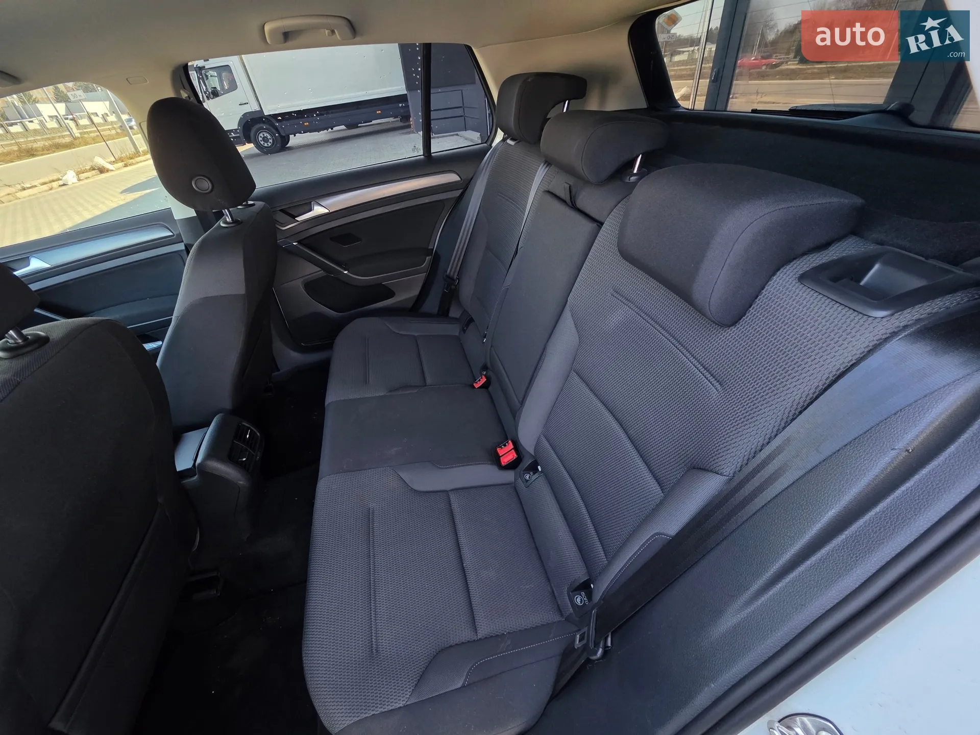 2020 Volkswagen Golf - мініатюра 22