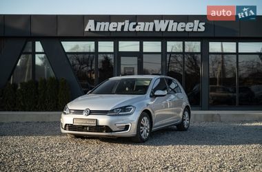 Хетчбек Volkswagen e-Golf 2019 в Чернівцях