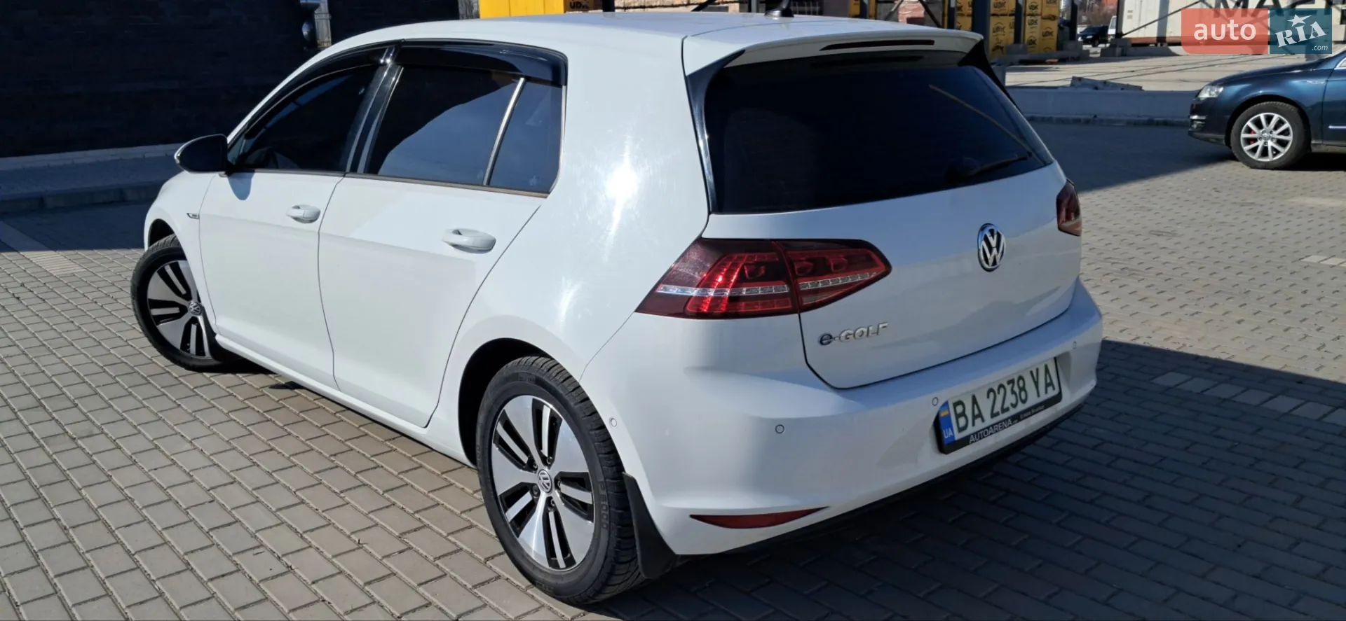 2014 Volkswagen Golf - мініатюра 10