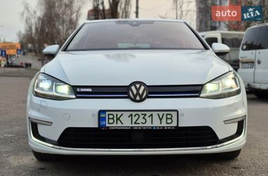 Хэтчбек Volkswagen e-Golf 2017 в Ровно