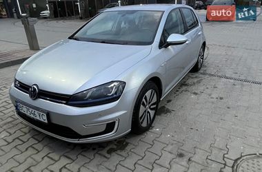 Хэтчбек Volkswagen e-Golf 2015 в Львове