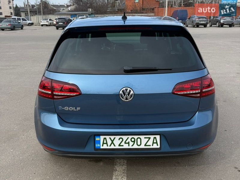 Хэтчбек Volkswagen e-Golf 2015 в Харькове