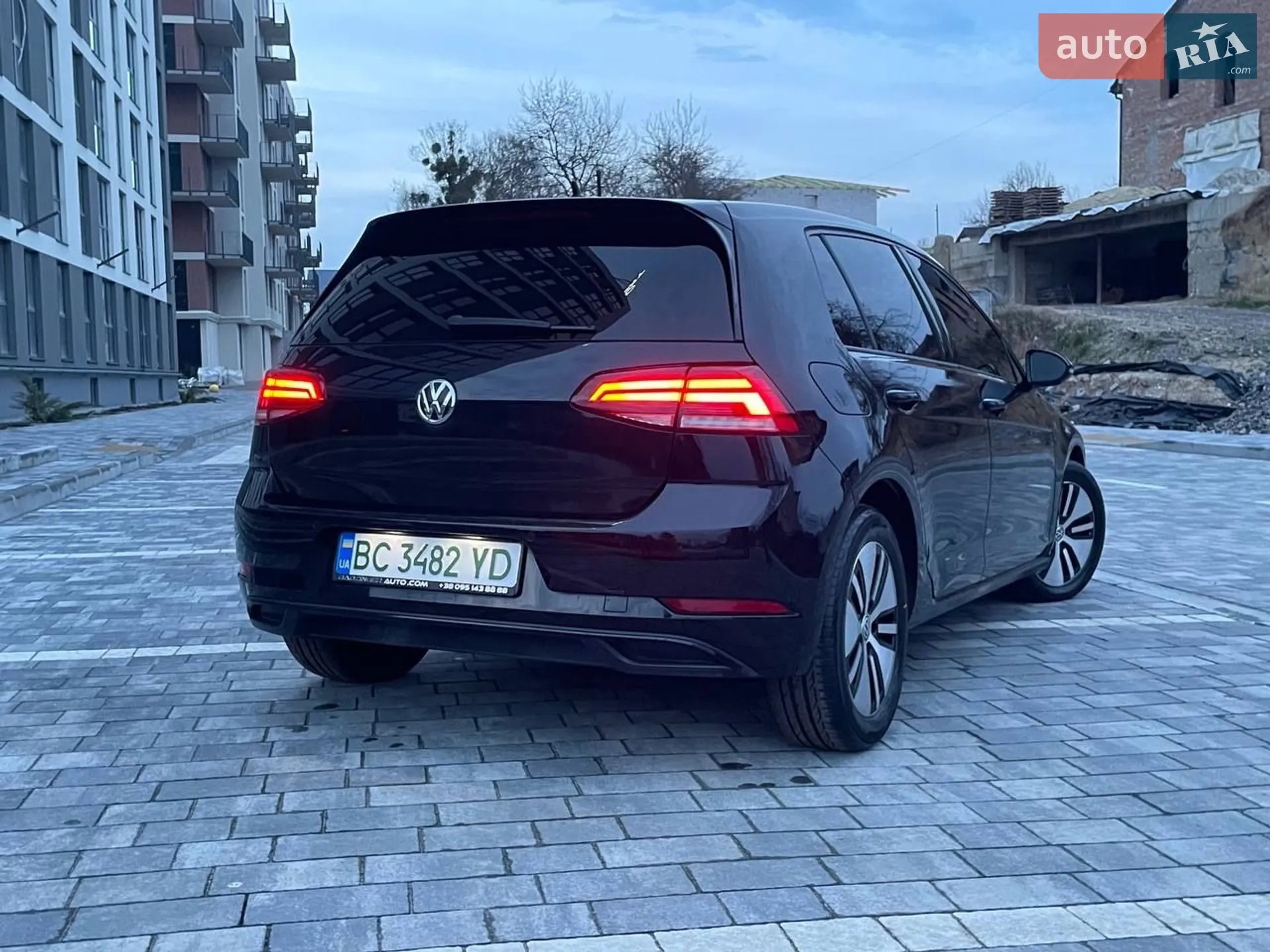 2018 Volkswagen Golf - мініатюра 3